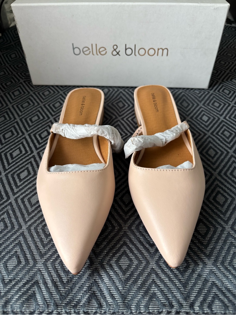 Belle & Bloom Women's Blush Pointed-Toe Slip-On Mules